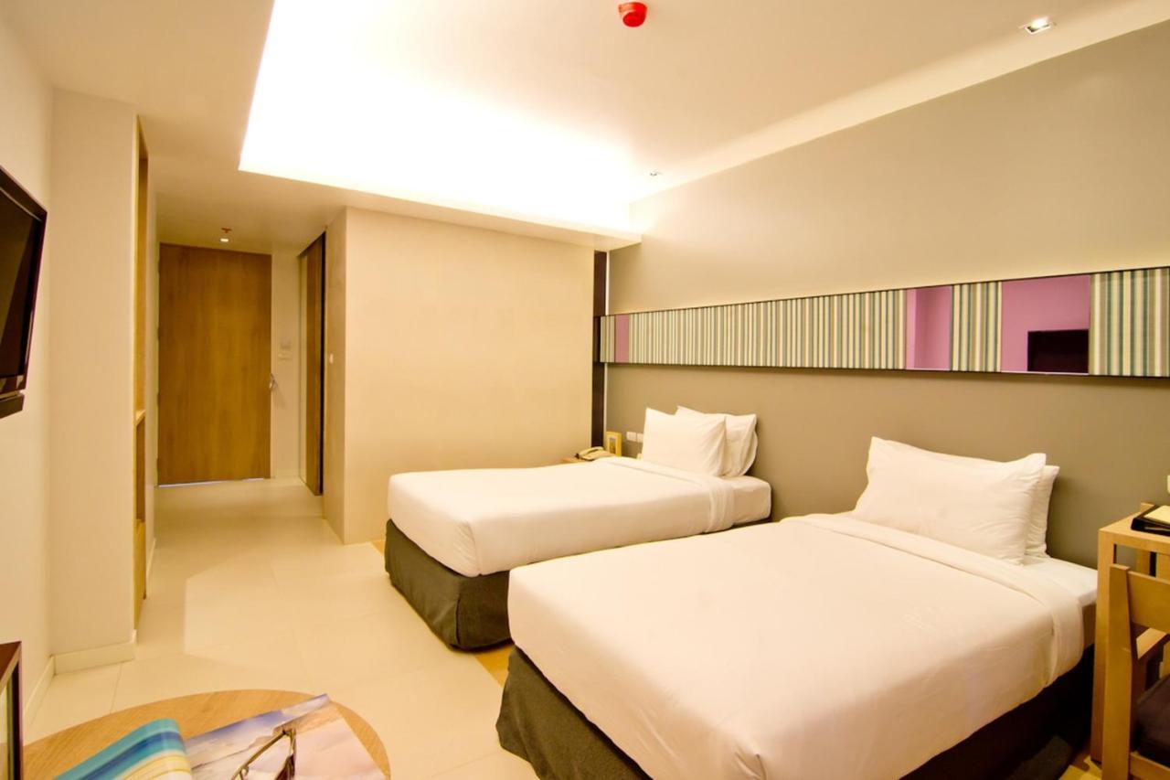 The Sun Xclusive Hotel Pattaya Quarto foto